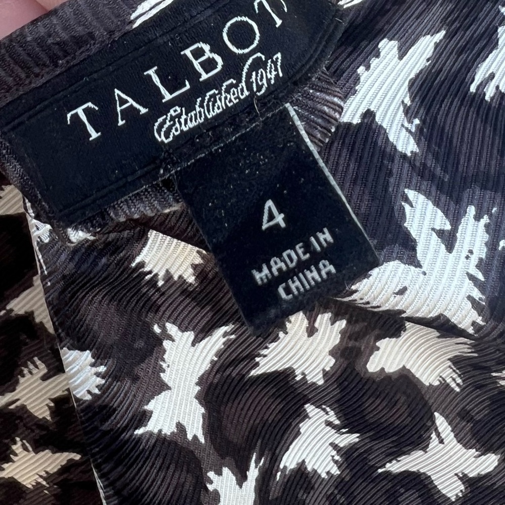 Talbots 100% Silk Printed Top - Picture 10 of 11